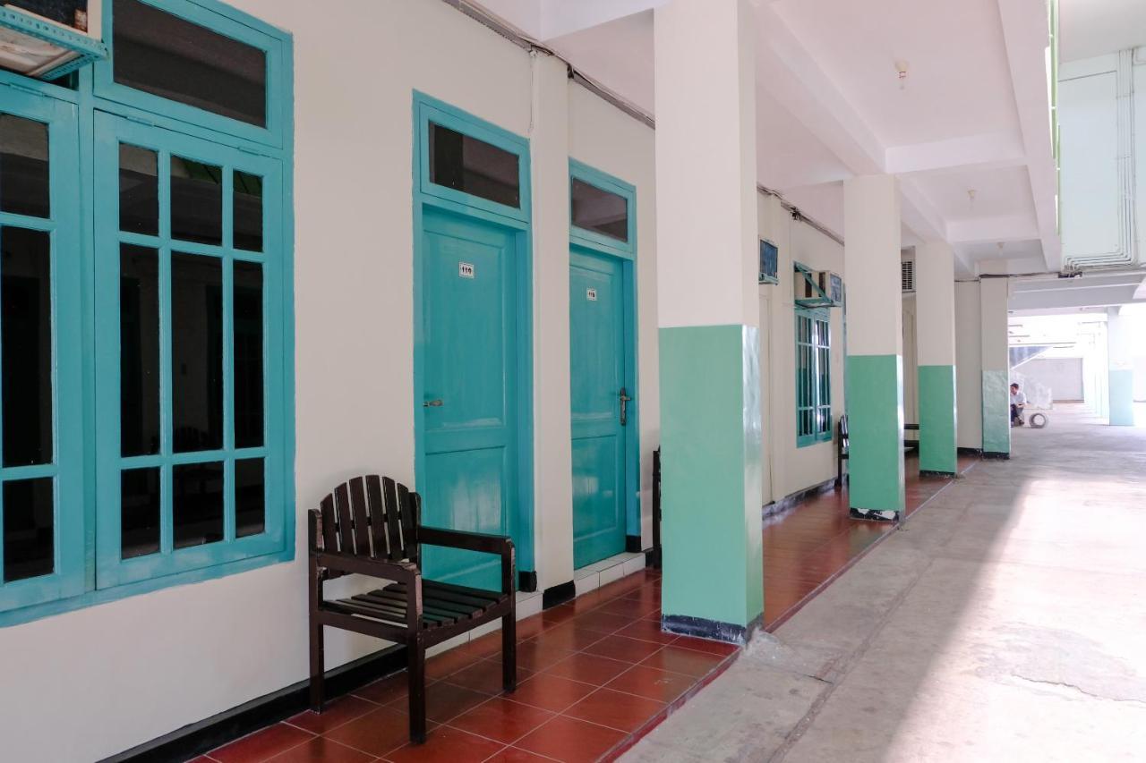 Hotel Taman Indah Madiun Exterior photo